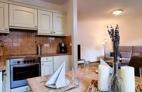 Pfunds Apartment | Charming 4-Person Apartment with Terrace and Scenic Views