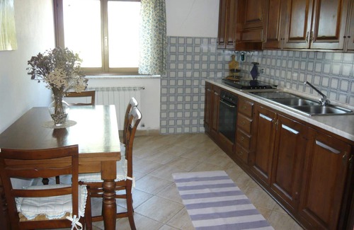 Il Poggio Apartment | Inviting Apartment for 4 with Pool, Pets Welcome & Parking
