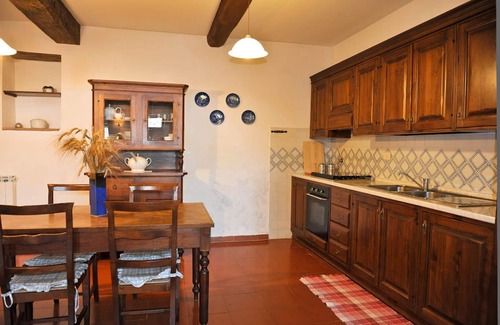 Il Poggio Apartment | Inviting Apartment with Pool, Pets Welcome & Panoramic Views