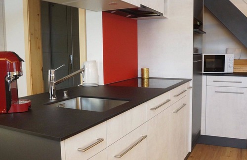 Lenk Apartment | Guest Rated: Impressive Apartment for 4 with Wifi & Balcony
