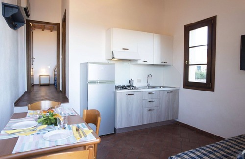 Patresi Apartment | Cosy apartment for 4 guests with A/C, WIFI, TV, terrace and parking