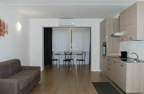 Bigogno Apartment | Relaxing Apartment for 4 with Pool, Lake Views & A/C