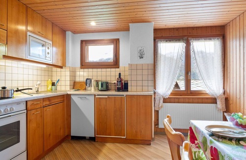 Graechen Apartment | Cozy Apartment for 4 with WIFI, Patio & Pet-Friendly Amenities