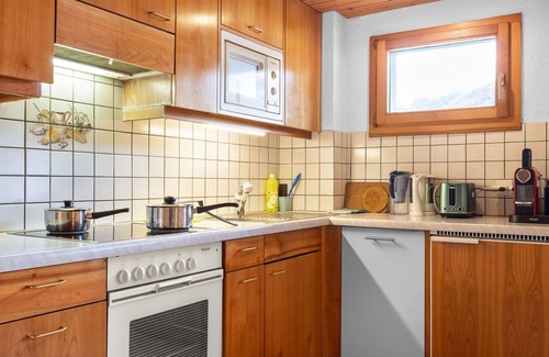 Graechen Apartment | Cozy Apartment for 4 with WIFI, Patio & Pet-Friendly Amenities