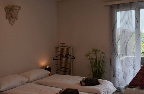 Minusio Apartment | Cosy apartment for 4 people with WIFI, TV, balcony and parking