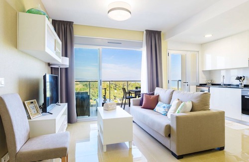 Cabanes Apartment | Inviting Apartment for 4 with Pool, Ocean View & WiFi