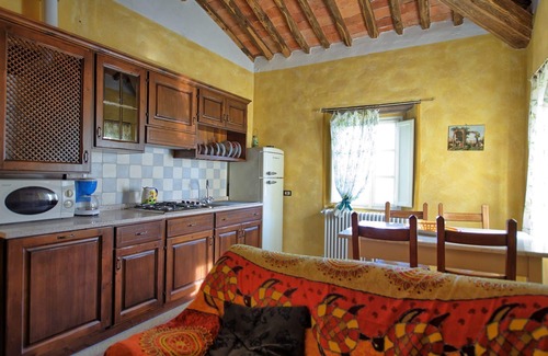 Massarosa Apartment | Idyllic Apartment with Pool, WIFI & Panoramic Views near Viareggio