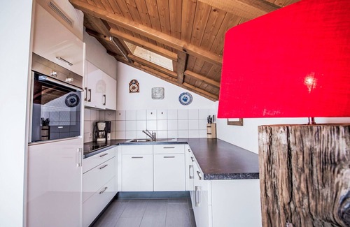 Falera Apartment | Cosy apartment for 5 people with WIFI, pool, TV, balcony and panoramic view