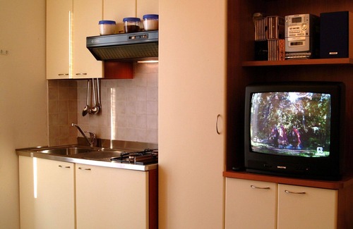 Viserba Apartment | Cozy Apartment with Ocean View, Balcony & Free WIFI