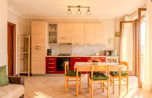 Dorio Apartment | Ideal Apartment for 5 with Kitchen, Parking & Top Reviews