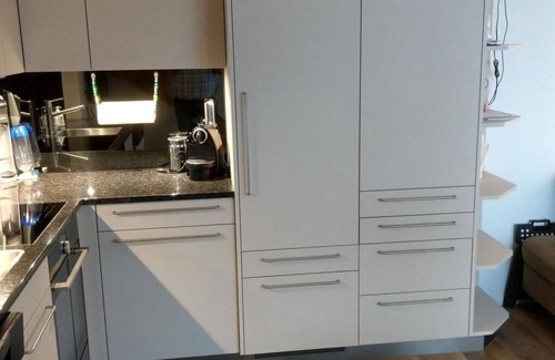 Parpan Apartment | Cozy Apartment for 6 with WIFI, TV, and Balcony Access