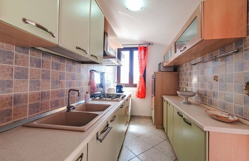 Paceco Apartment | Cosy apartment for 6 guests with A/C, WIFI, TV, terrace and parking