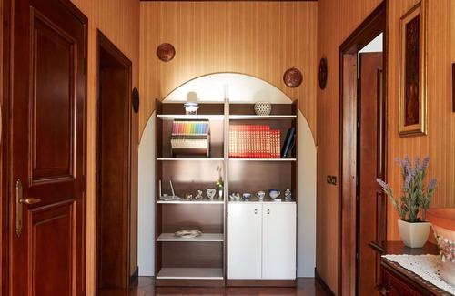 Carlazzo Apartment | Cosy apartment for 6 people with WIFI, TV, patio, pets allowed and parking