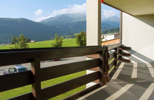 Acletta Apartment | Inviting Apartment for 6 with Pool, WiFi & Balcony Views