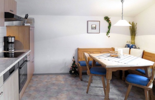 Emberg Apartment | Spacious Apartment for 9 with WIFI, TV, and Balcony