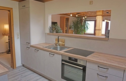Sellrain Apartment | Stylish Apartment for 6 with Balcony, WiFi & Parking