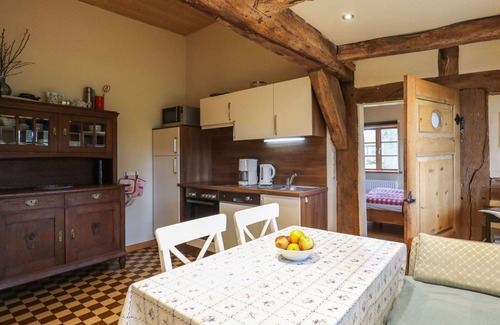 Sandbostel Apartment | Cozy Apartment for Two: Pets Allowed, Free Wi-Fi & Terrace