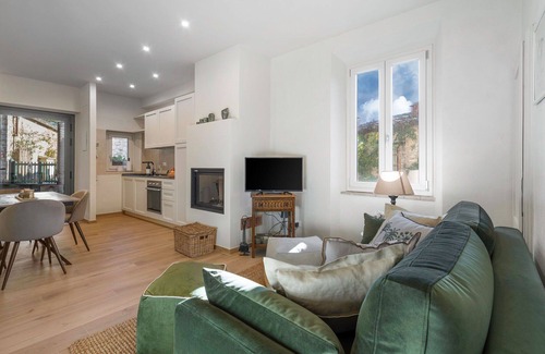 Fonterutoli Apartment | Inviting Apartment for 4 Near Siena with A/C & WIFI