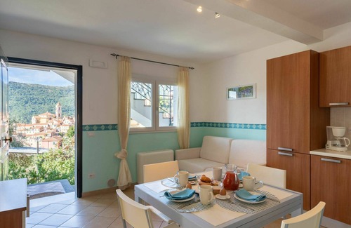 Pietrabruna Apartment | Spacious Apartment for 18 with Private Pool & Ocean View