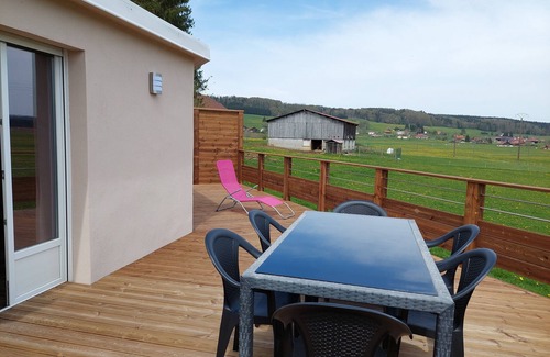 Gilley Apartment | Top-Rated Vrbo Property with Spa & Family-Friendly Amenities