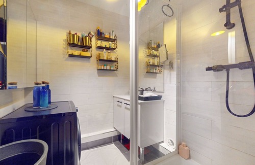 Levallois-Perret Apartment | Cosy apartment in Levallois-Perret