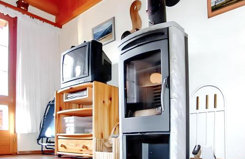 Bellwald Apartment | Bright 2-Bedroom Apartment with Balcony & WiFi in Bellwald