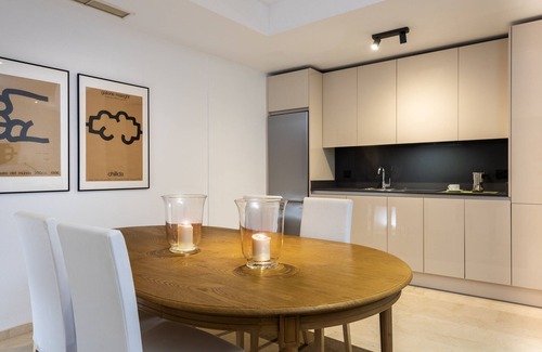 San Bartolome Apartment | Inviting Apartment with Pool and Spa in Conde de Ibarra