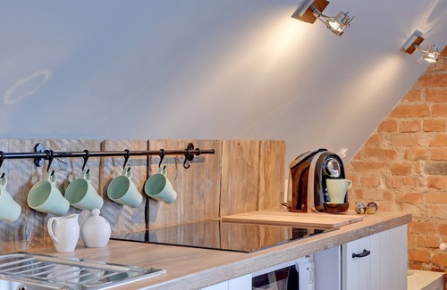 Old Town Apartment | Inviting Apartment in the Heart of Old Town - 10/10 Rating