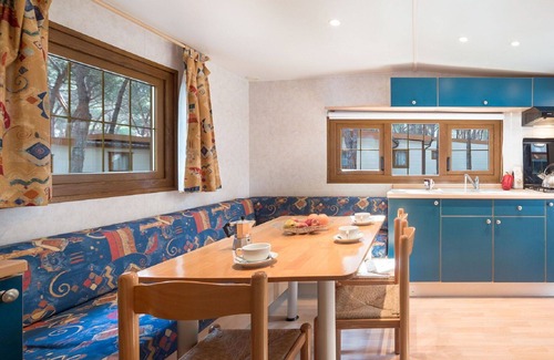 Cavallino-Treporti House | Cozy Villa Apartment with Pool, WiFi, and Pet-Friendly Options