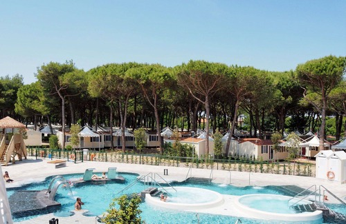 Cavallino-Treporti House | Cozy Villa Apartment with Pool, WiFi, and Pet-Friendly Options