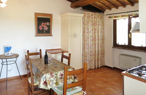 Scansano Villa | Inviting Villa Apartment with Pool, A/C, and Pet-Friendly Amenities