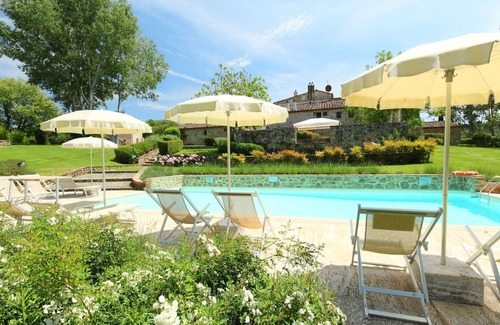 Rapolano Terme Villa | Delightful Villa Apartment with Pool, WIFI and Patio