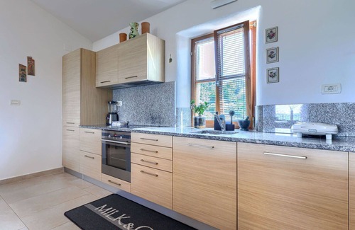 Bibali House | Charming Villa Apartment for 6 with Pool and Ocean Views