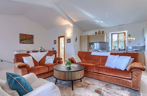 Bibali House | Charming Villa Apartment for 6 with Pool and Ocean Views