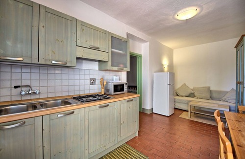 Pontassieve Villa | Cozy Villa Apartment with Pool & Panoramic Views