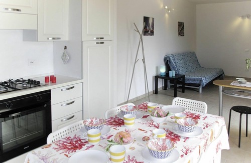 Prela Apartment | Inviting Apartment with Pool, Ocean View & Pet-Friendly Stays