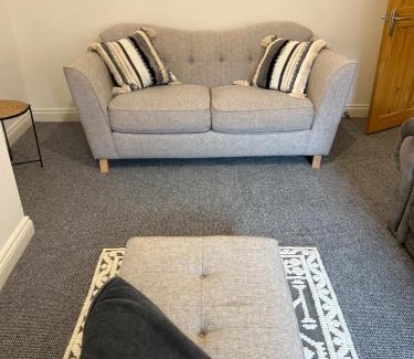 Gateshead Apartment | Cozy Apartment Near Newcastle with Family and Pet Amenities