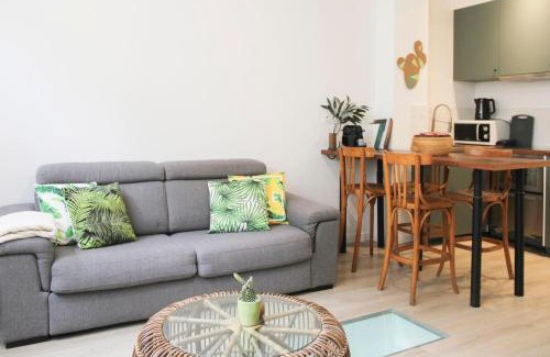 Croulebarbe Apartment | Charming Apartment Near Panthéon with Top Guest Ratings