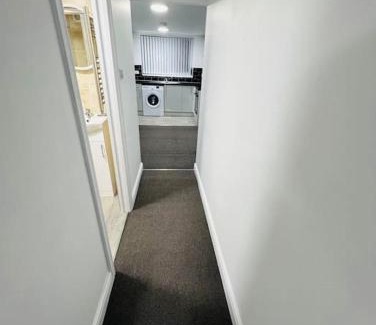 Sheffield Apartment | Charming Apartment Steps From City Centre - Rated 10/10