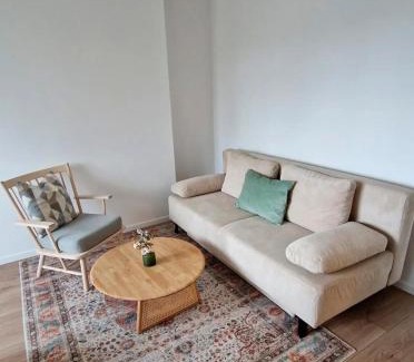 Jakomini Apartment | Central Apartment with Magnificent Views & Child-Friendly Amenities