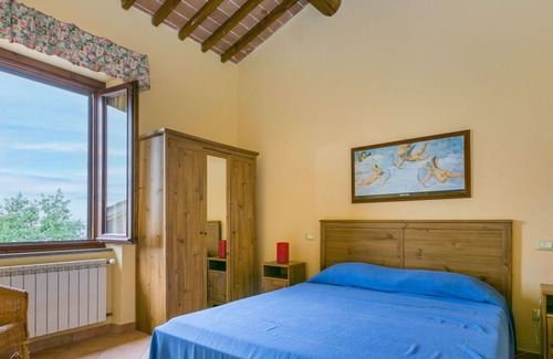 San Baronto Apartment | Cosy apartment with WIFI, pool, TV, terrace, pets allowed, panoramic view and parking
