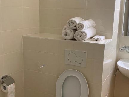 Lausanne Apartment | Charming Cosy Appartment: Child-Friendly Getaway Awaits!