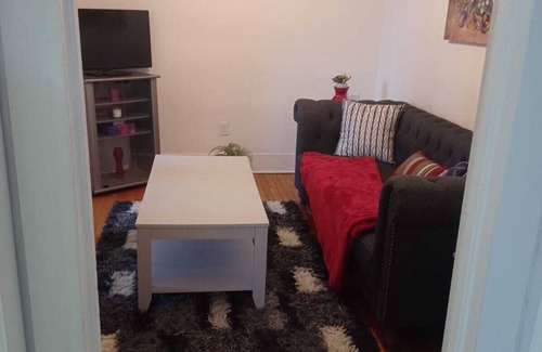 Cote-Saint-Paul Apartment | Inviting Waterfront Apartment, 9/10 Guest Rated, Near Downtown