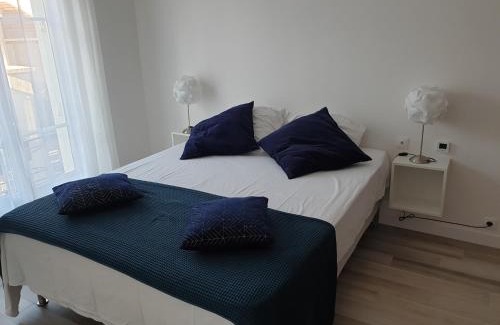 Clamart Apartment | Cozy Apartment in Clamart Percy Paris - Rated 9.6/10
