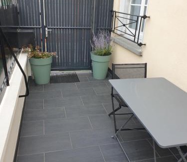 Clamart Apartment | Cozy Apartment in Clamart Percy Paris - Rated 9.6/10
