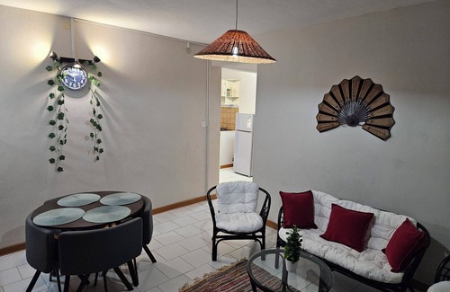 Calodyne Apartment | Ideal Apartment in Calodyne with Pool and Breakfast