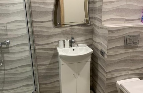 Kaunas Apartment | Cozy Apartment in Prime Location - Guest Rated 10/10