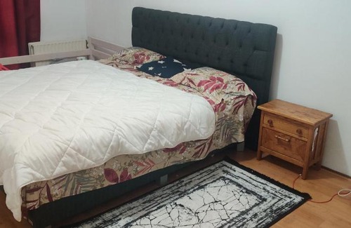 Zuidwest Apartment | Inviting 3 Bedroom Apartment - Family-Friendly Comfort