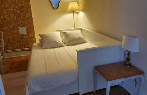 Billy Apartment | Cozy Billy: Highly Rated Child-Friendly Apartment Retreat