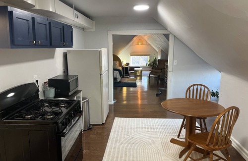 Covington Apartment | Chic Boho Studio in Covington - Steps from Wedding Venue
